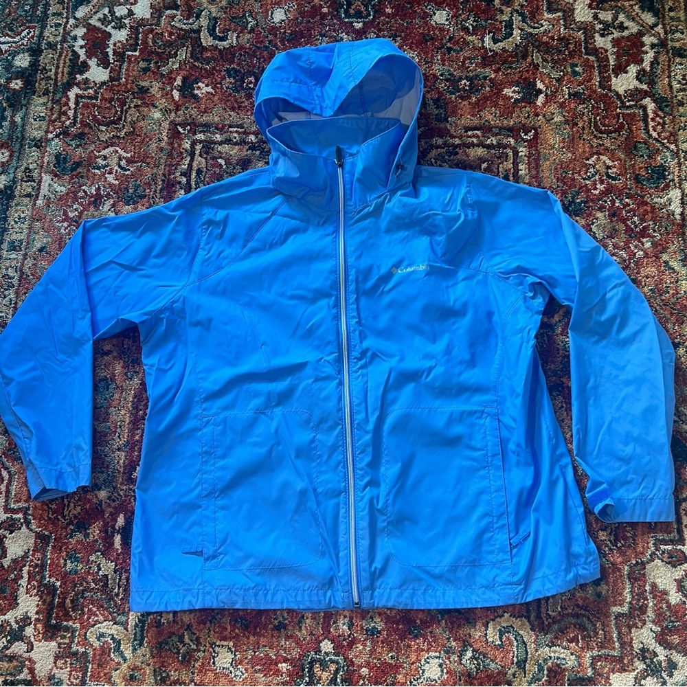 Columbia Blue Hooded rain jacket